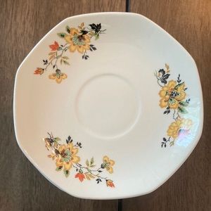 Gorgeous set of six octagonal vintage saucers from Homer Laughlin